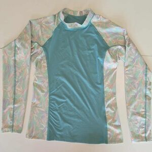 Patagonia Women's Micro Swell Rash Guard size medium
